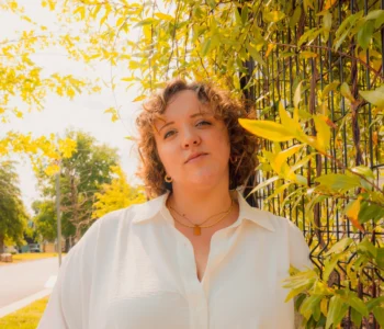 Sarah Giles Made Don't Whisper Inside Her Own Live Band and You Can Hear Where It Went